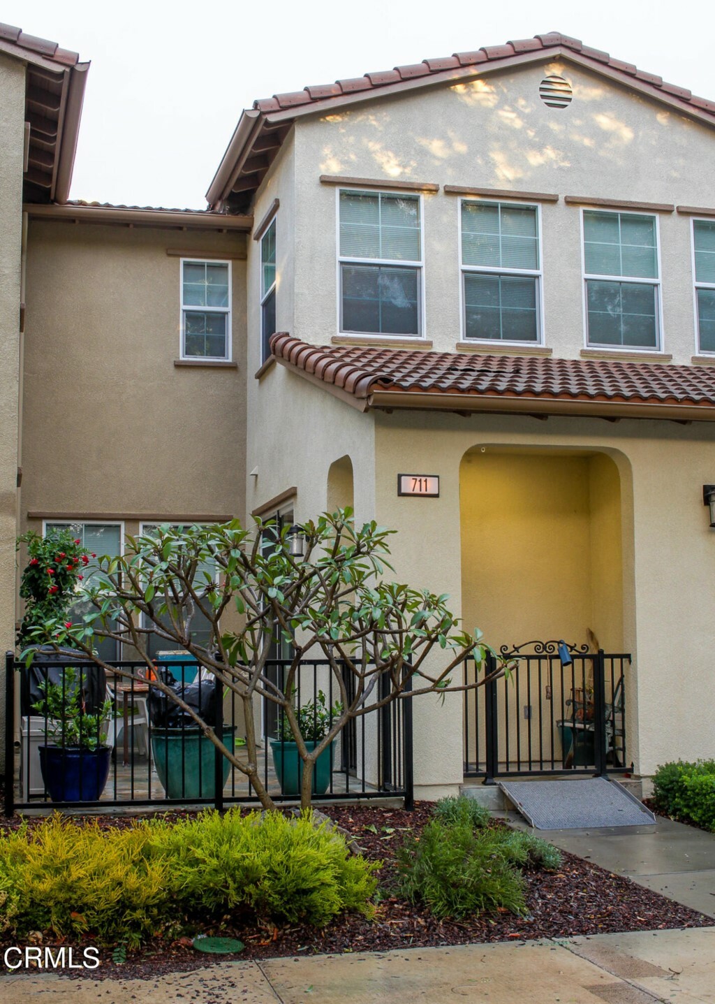 Property Photo:  711 Forest Park Boulevard  CA 93036 