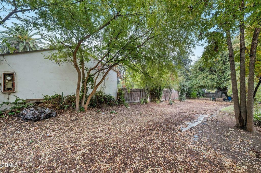 Property Photo: 86 E Pine Street CA 91001