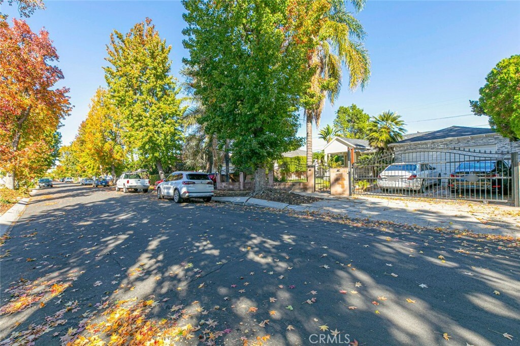 Property Photo:  6640 Alcove Avenue  CA 91606 