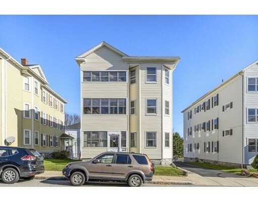 Property Photo: 16 Plantation Street MA 01604