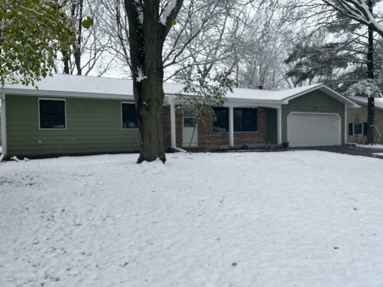 Property Photo:  2803 Lyman Ln  WI 53711 