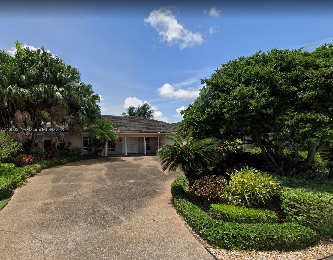 Property Photo:  4430 Casper Ct  FL 33021 