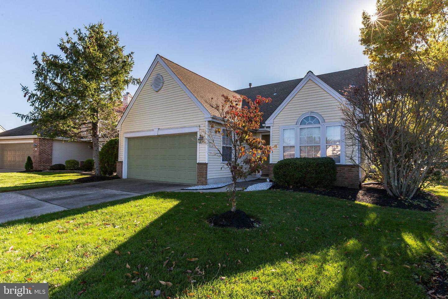 Property Photo: 500 Violet Court NJ 08054