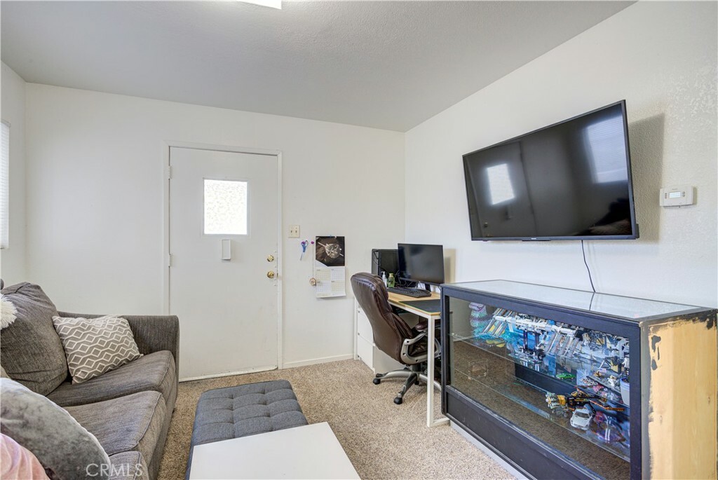 Property Photo:  9590 Marchant Way  CA 93422 