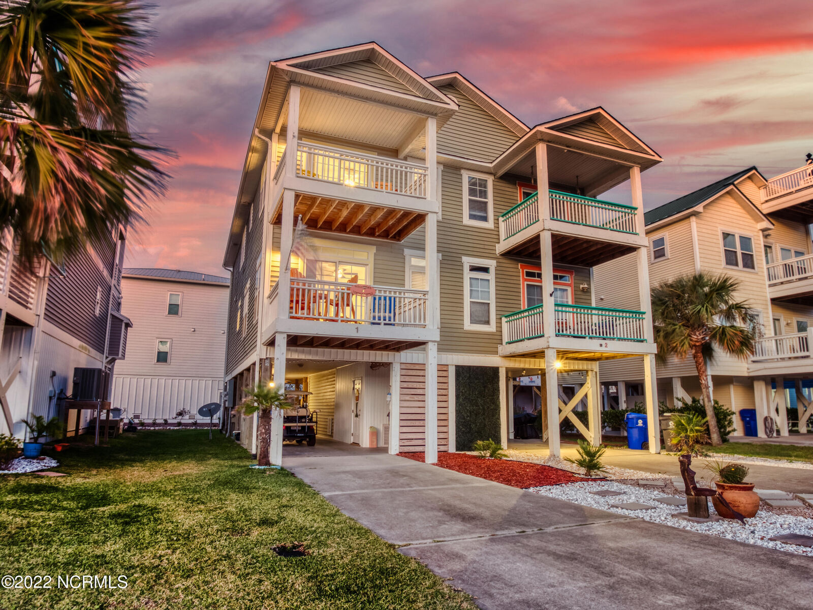 Property Photo: 404 Tennessee Avenue Unit 1 NC 28428