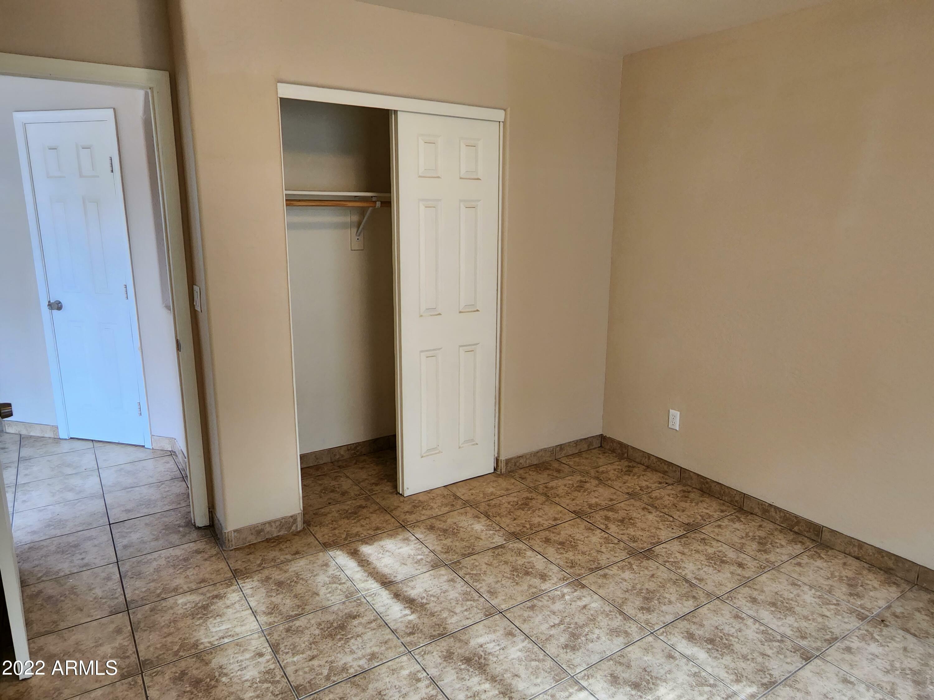 Property Photo:  2122 W Madison Street  AZ 85009 