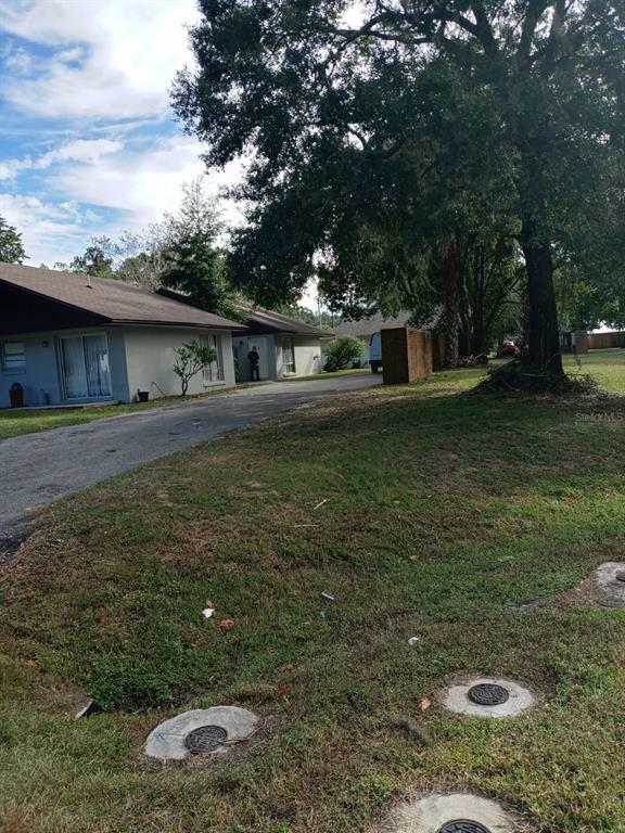 Property Photo:  2001 SE 40th Street Road  FL 34480 