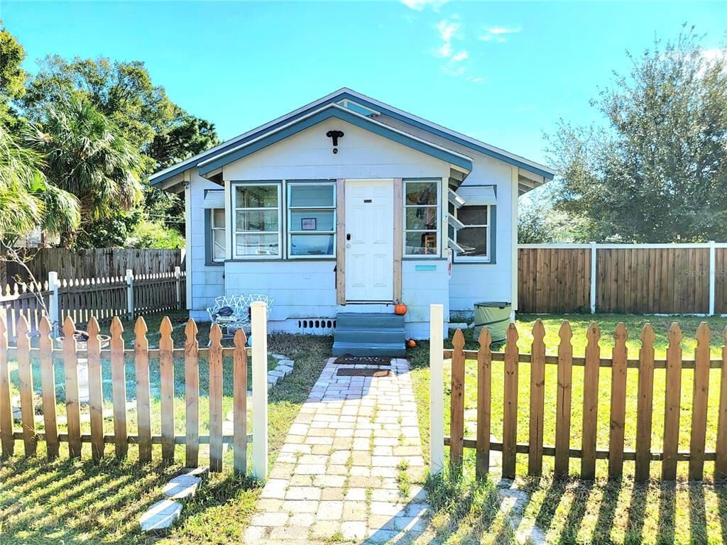 Property Photo:  3554 4th Avenue N  FL 33713 