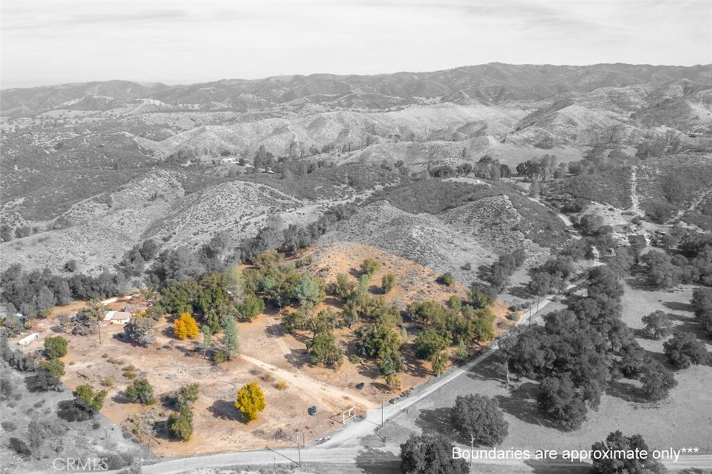 Property Photo:  10120 Huer Huero Road  CA 93432 