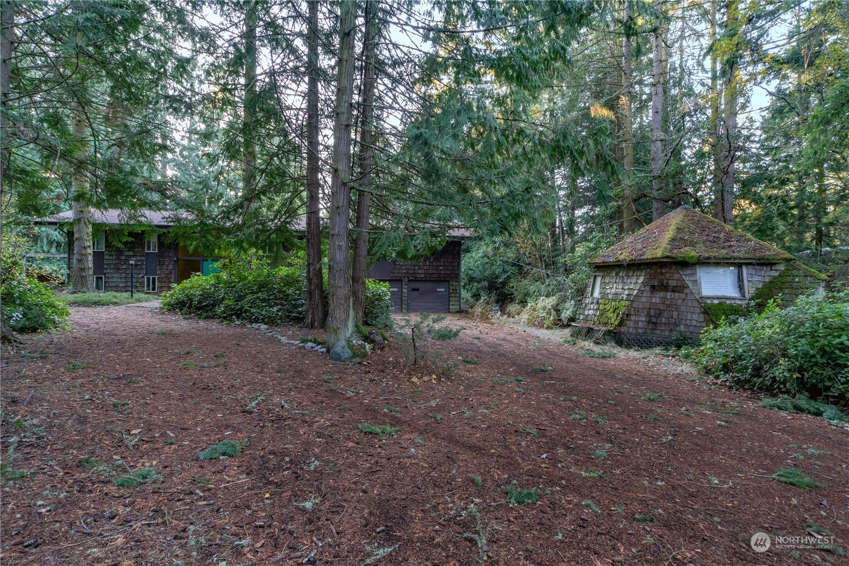 Property Photo:  2205 Ivy Street  WA 98368 