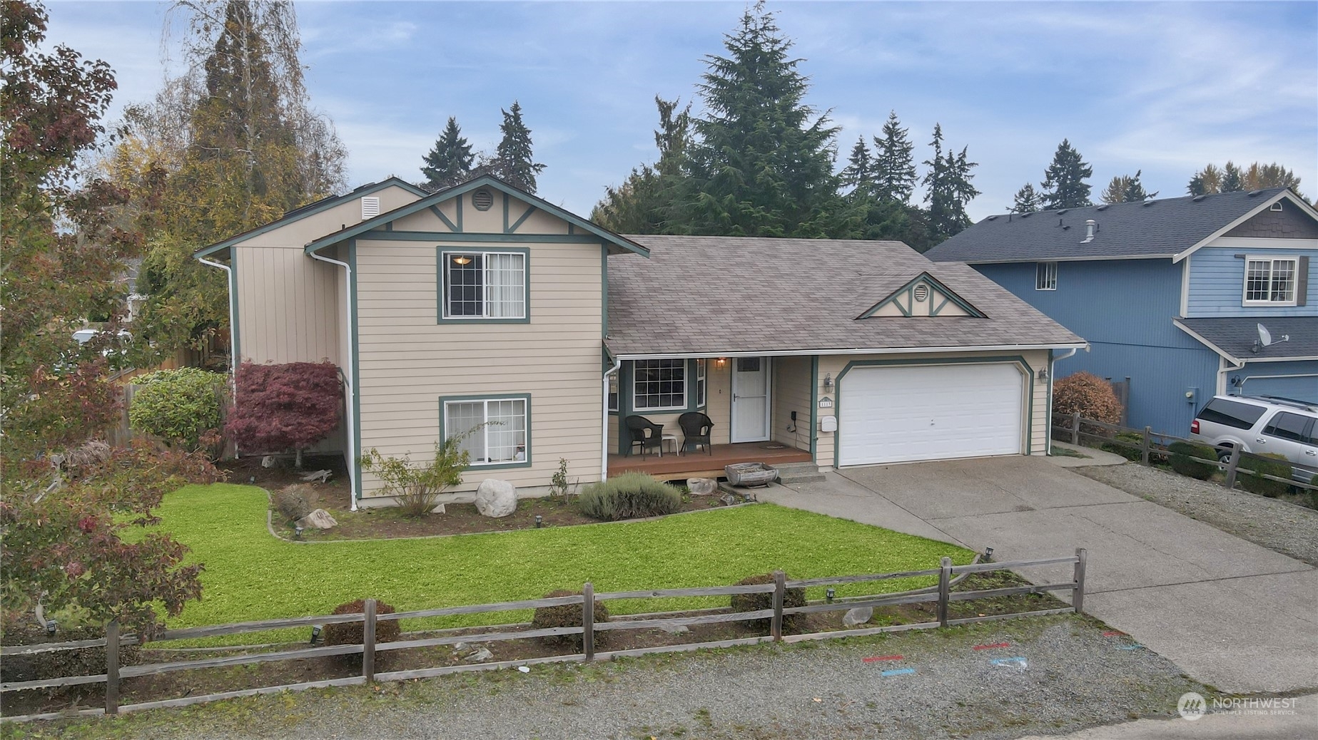 Property Photo:  1113 124th Street Ct E  WA 98445 