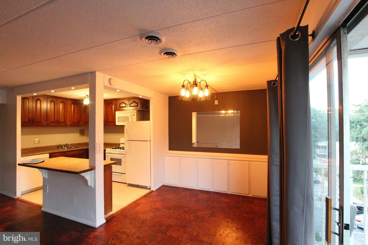 Property Photo:  2630 Fort Farnsworth Road 154  VA 22303 