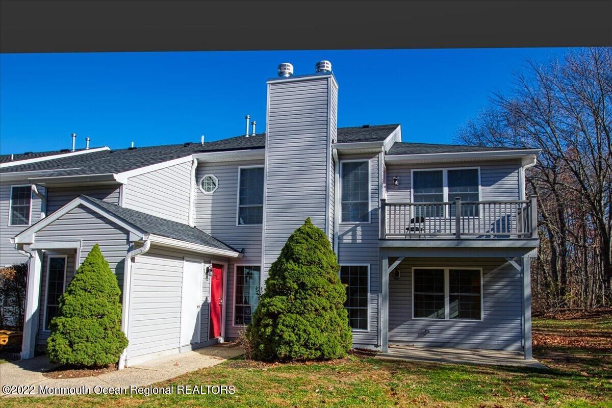 Property Photo:  375 Yorkshire Place 375  NJ 07751 