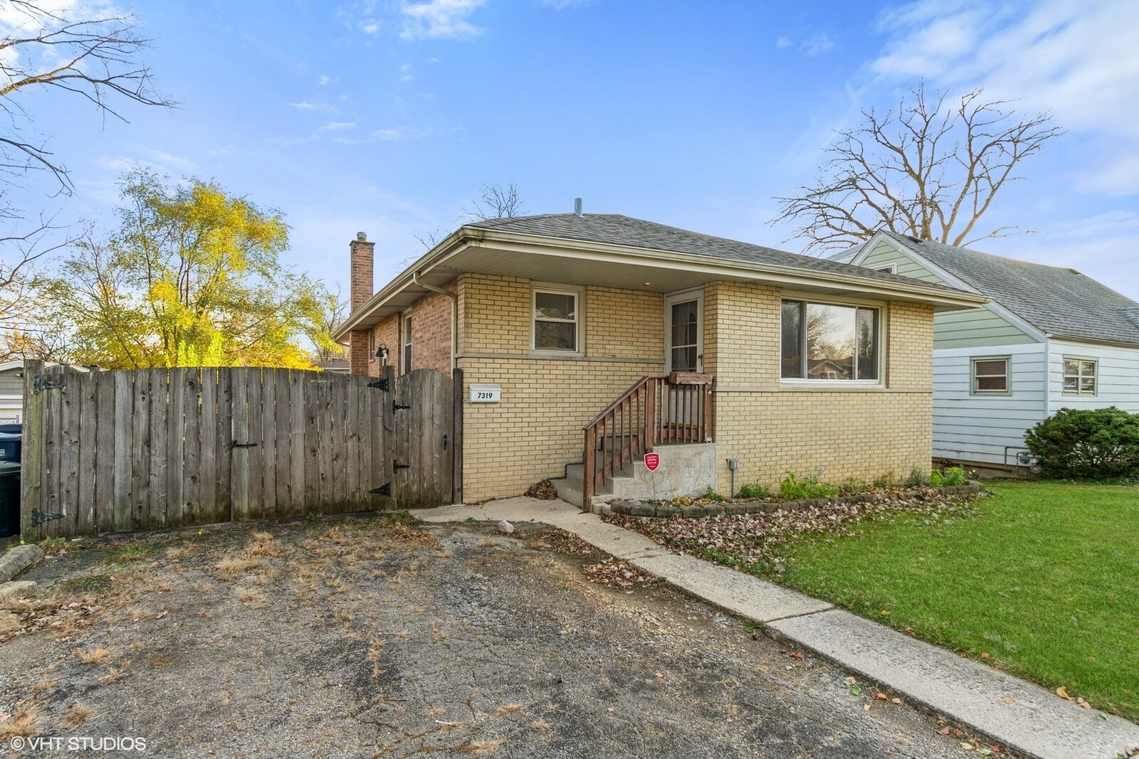 Property Photo:  7319 W 114th Street  IL 60482