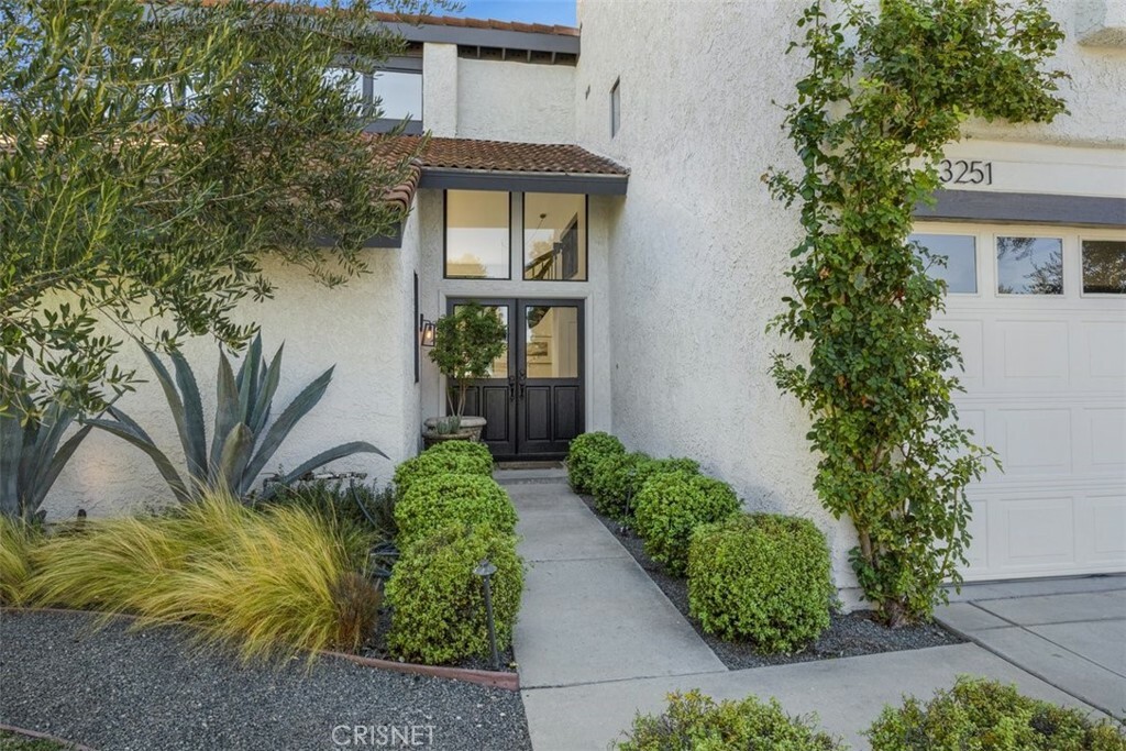 Property Photo:  3251 Blue Ridge Court  CA 91362 