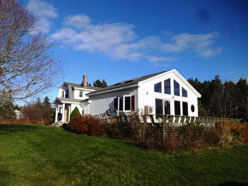 Property Photo:  16 Rich Brothers Way  ME 04612 