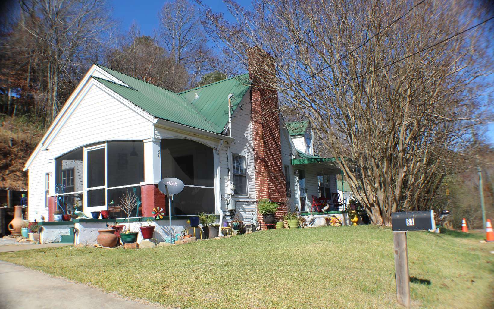 Property Photo:  84 Logan Street  GA 30540 