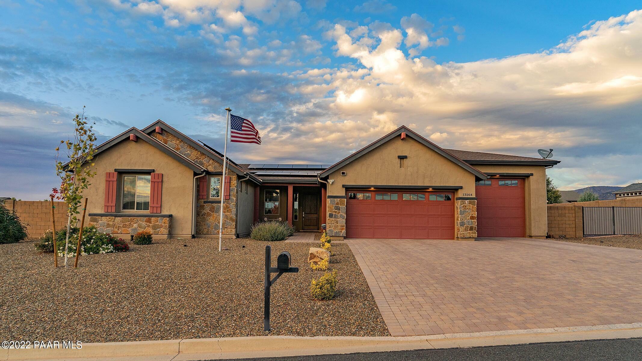 Property Photo:  13164 Brokton Lane  AZ 86315 