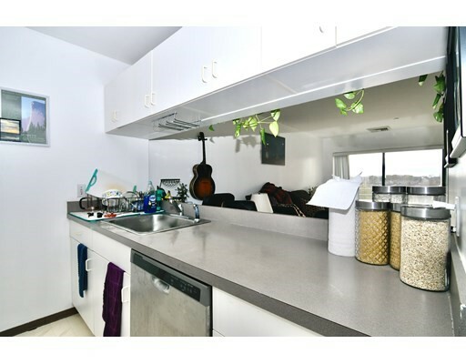 Property Photo: 100 W Squantum St 606 MA 02171