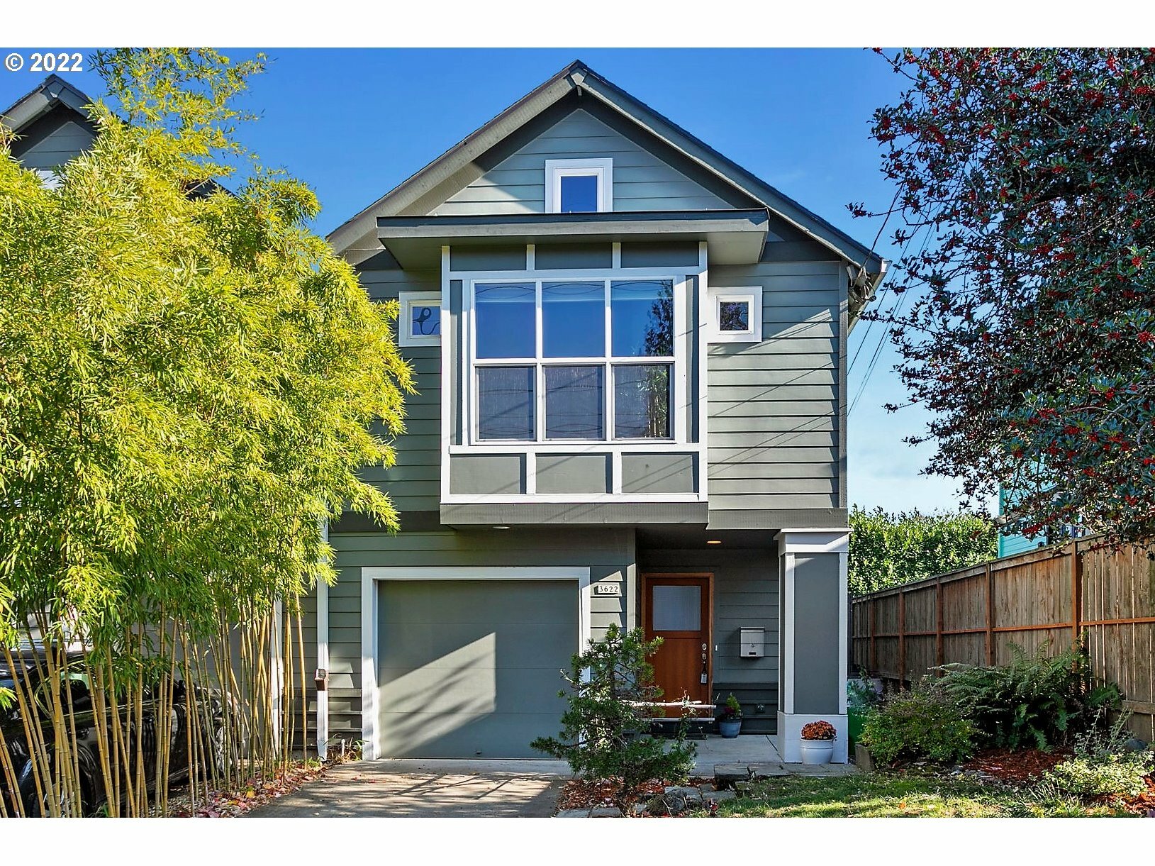 Property Photo: 3622 NE 10th Ave OR 97212