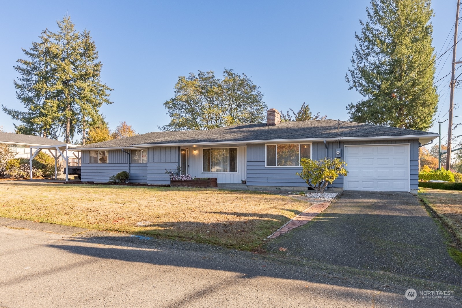 Property Photo:  4717 79th Avenue Ct W  WA 98466 