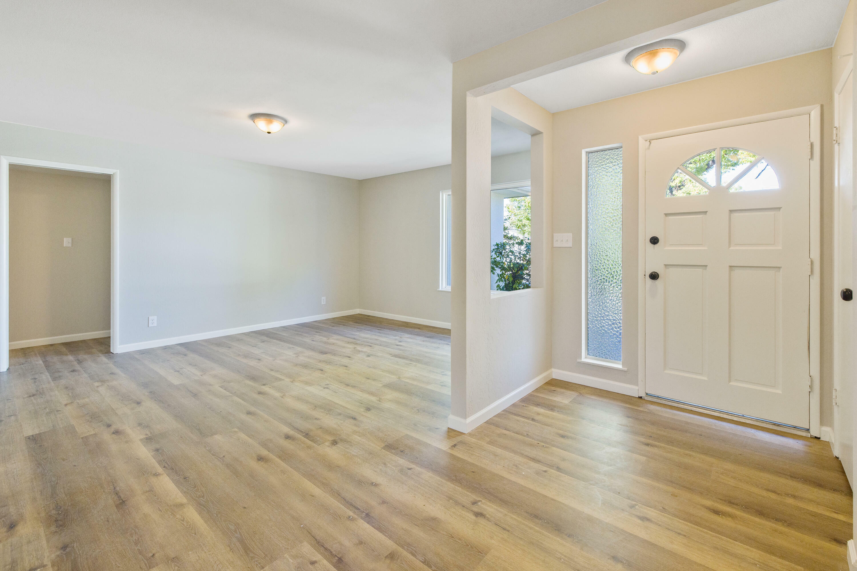Property Photo: 1235 E Stuart Avenue CA 93710