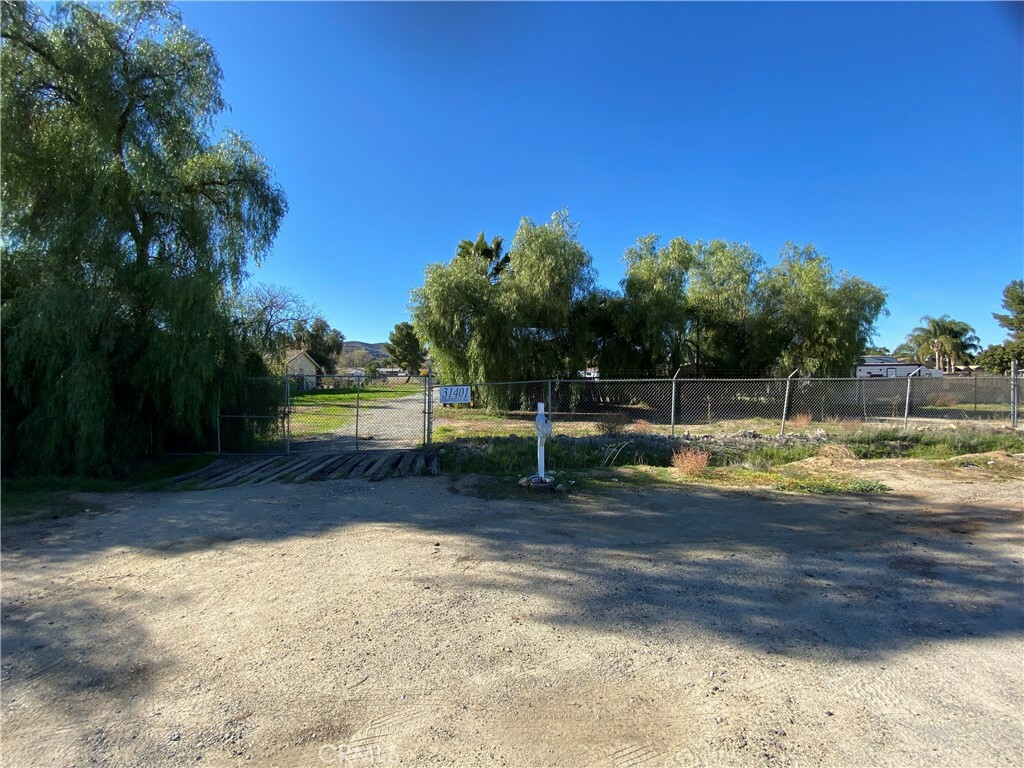 Property Photo:  31401 Murrieta Road  CA 92584 