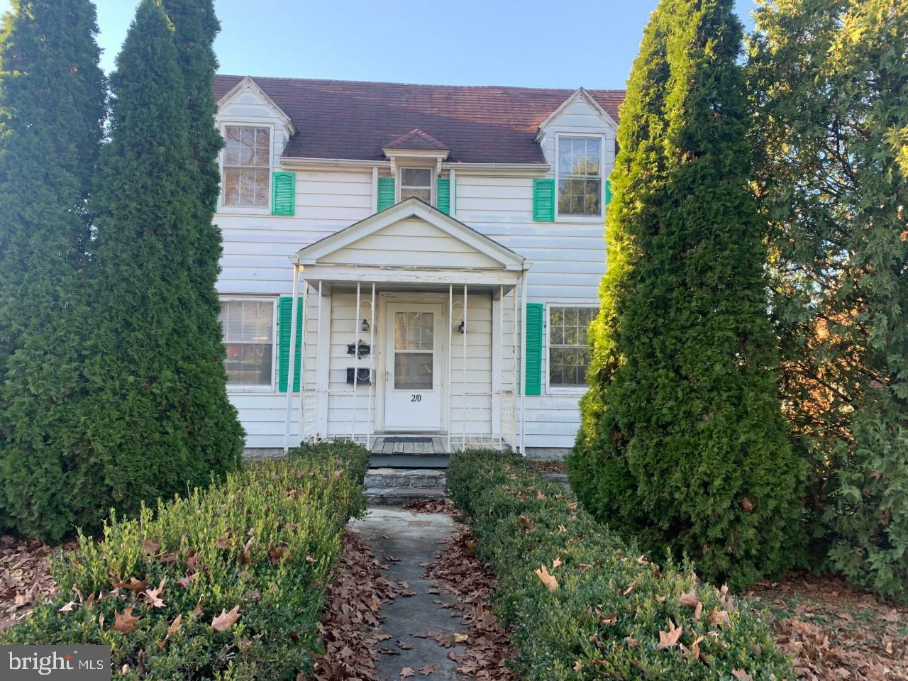 Property Photo: 210 N Grant Street PA 17268