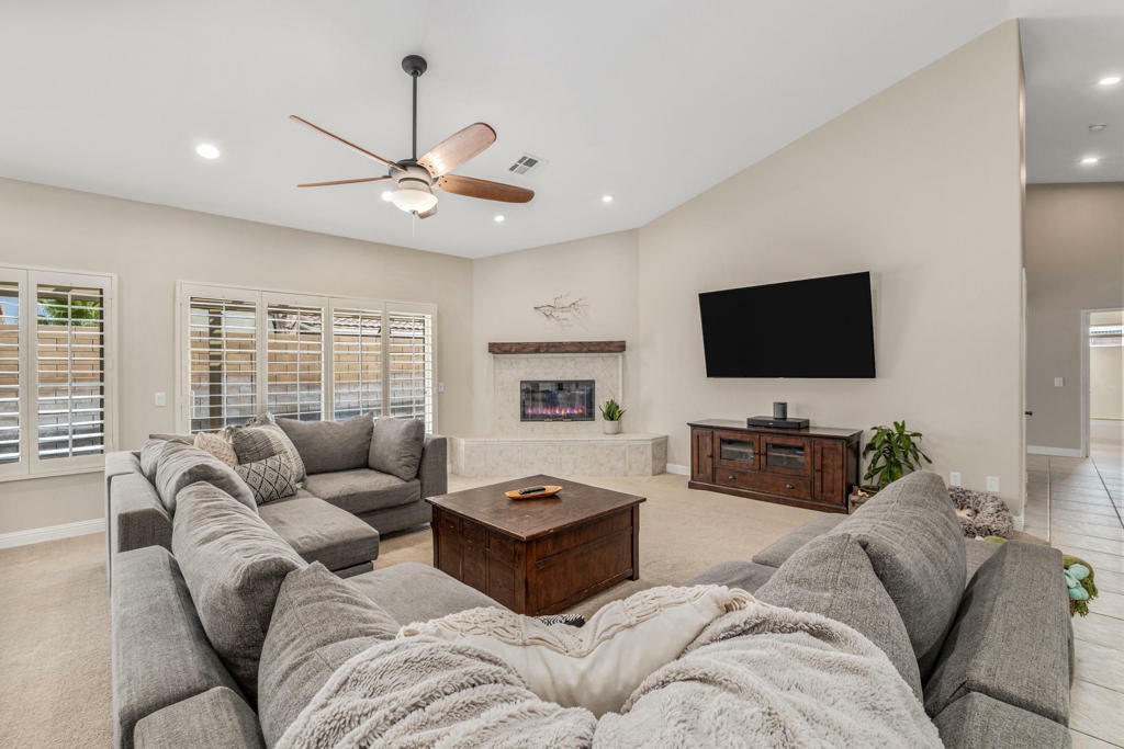 Property Photo:  79210 Canterra Circle  CA 92253 