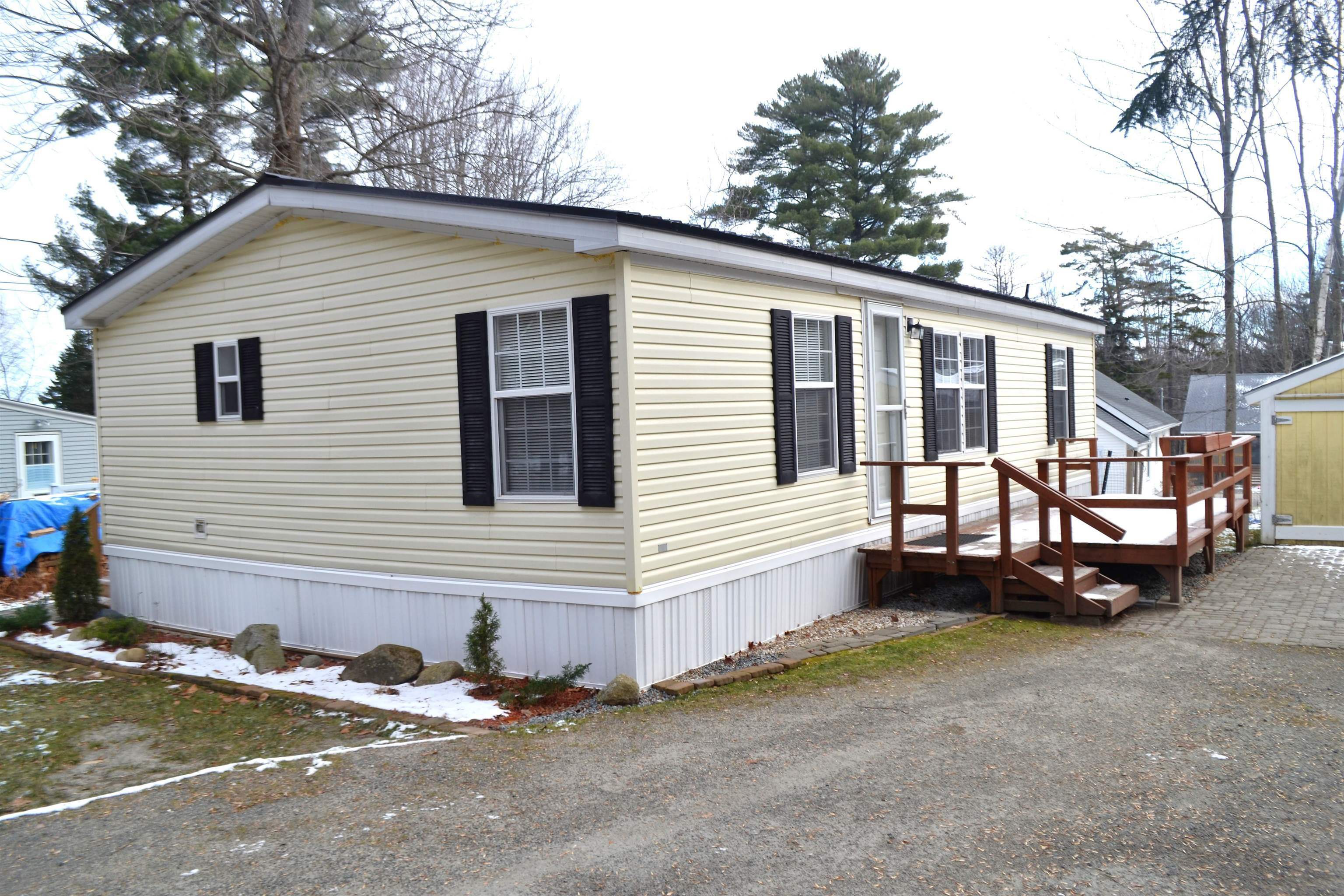 Property Photo:  53 Pinewood Avenue  NH 03574 