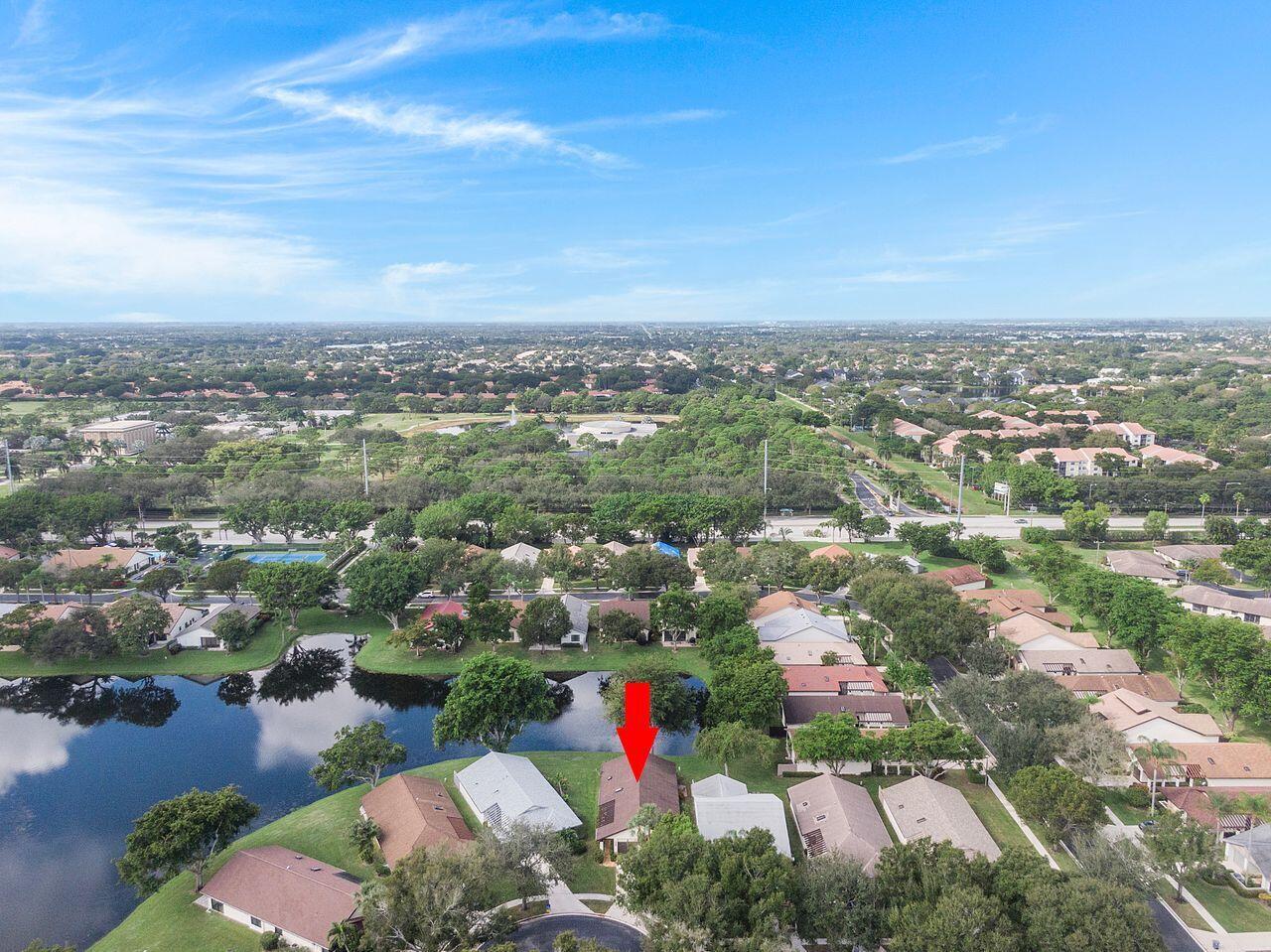 Property Photo: 10569 Fern Tree Way FL 33436