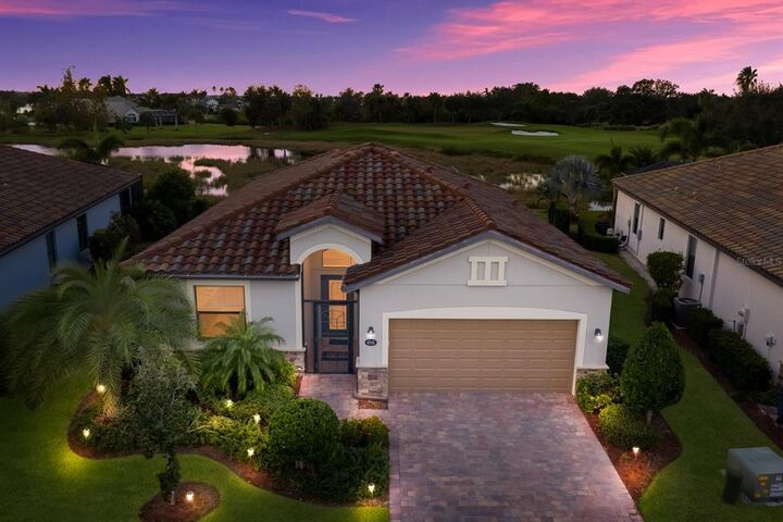 Property Photo:  6548 Willowshire Way  FL 34212 