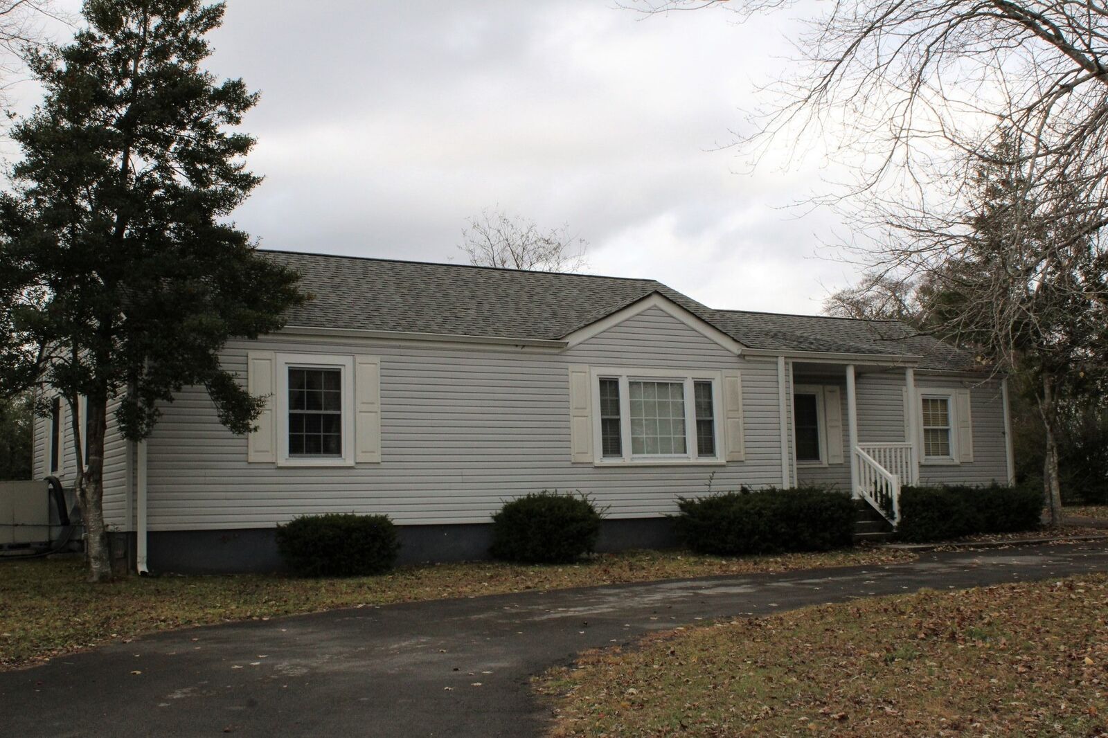 Property Photo:  132 Highland Dr  TN 37398 