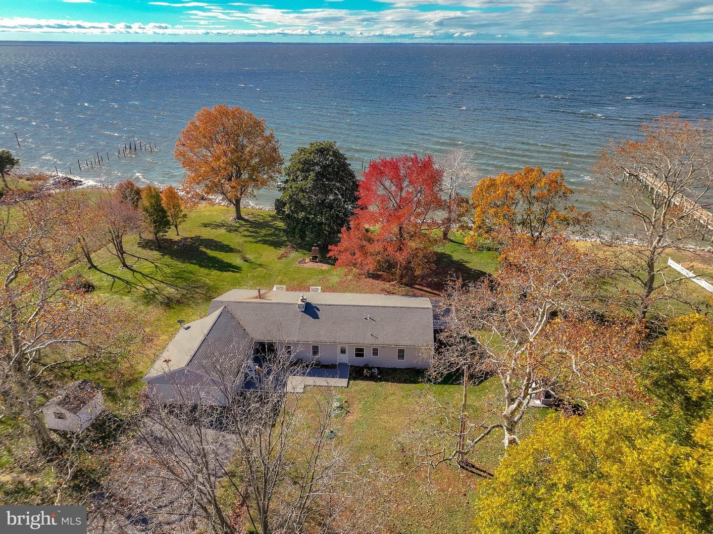Property Photo: 49566 Cornfield Harbor Road MD 20687