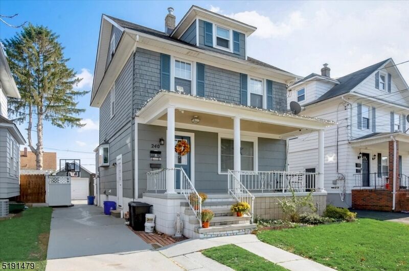 Property Photo:  240 N 2nd Ave  NJ 08835 