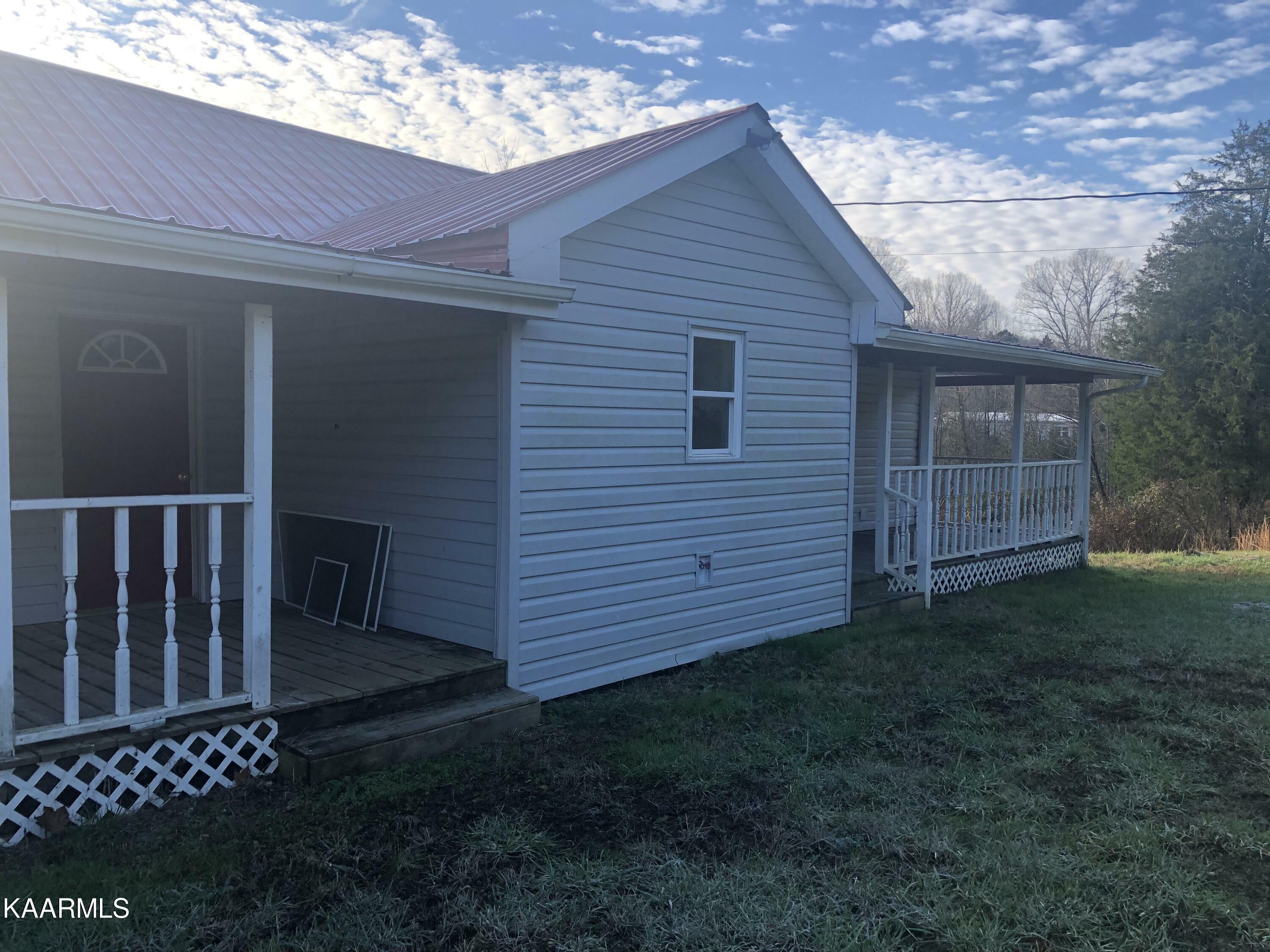 Property Photo:  1489 Reagan Valley Rd  TN 37385 