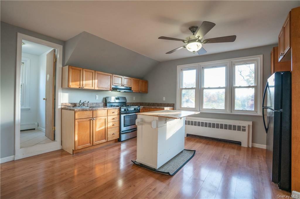 Property Photo:  42 Riverview Avenue  NY 10591 