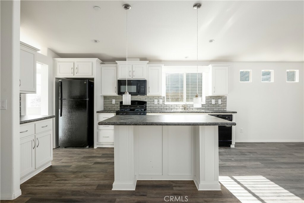 Property Photo: 32644 Rome Hill Road CA 92530