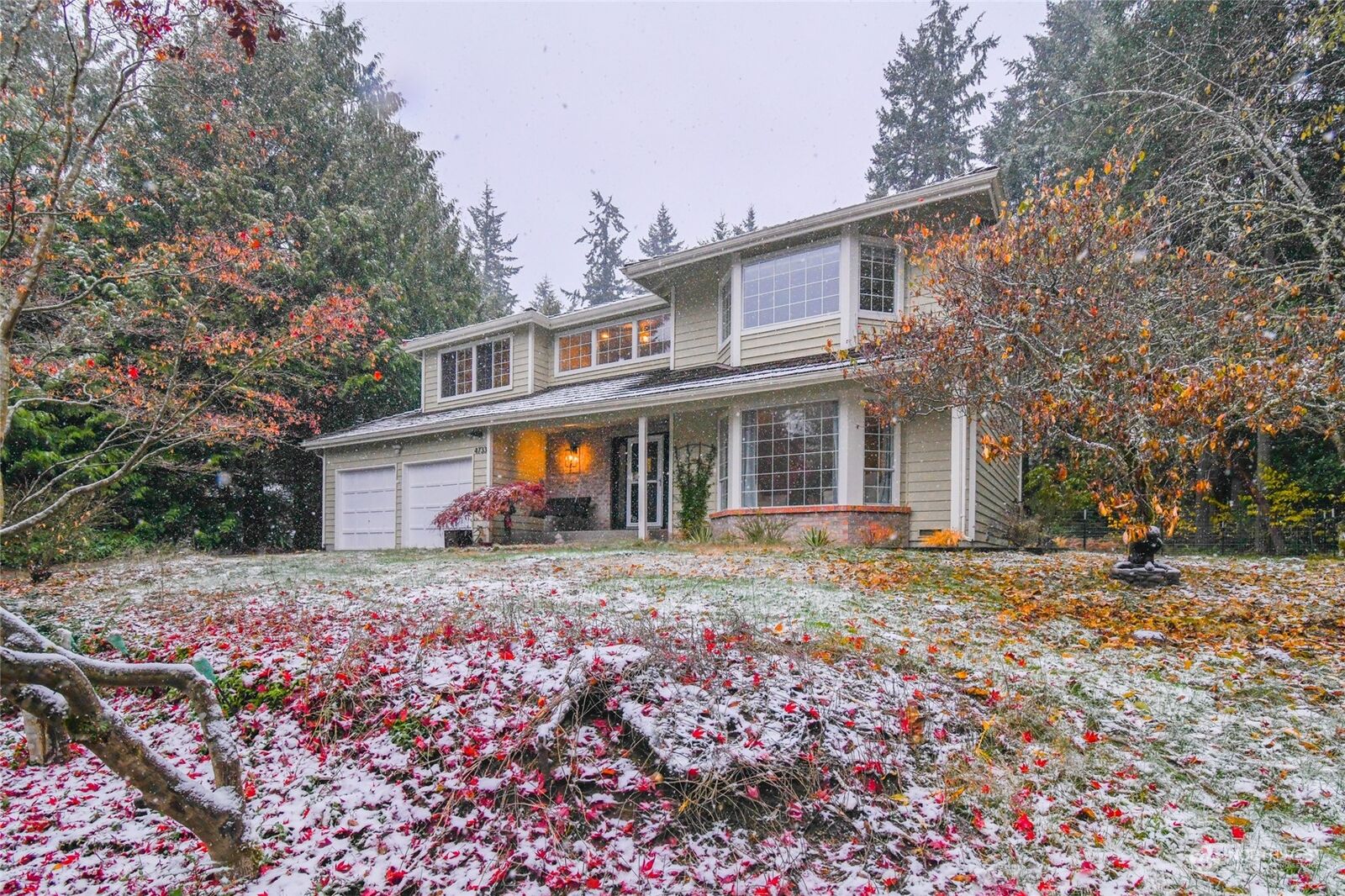 Property Photo:  4733 SE Land Summit Court  WA 98366 