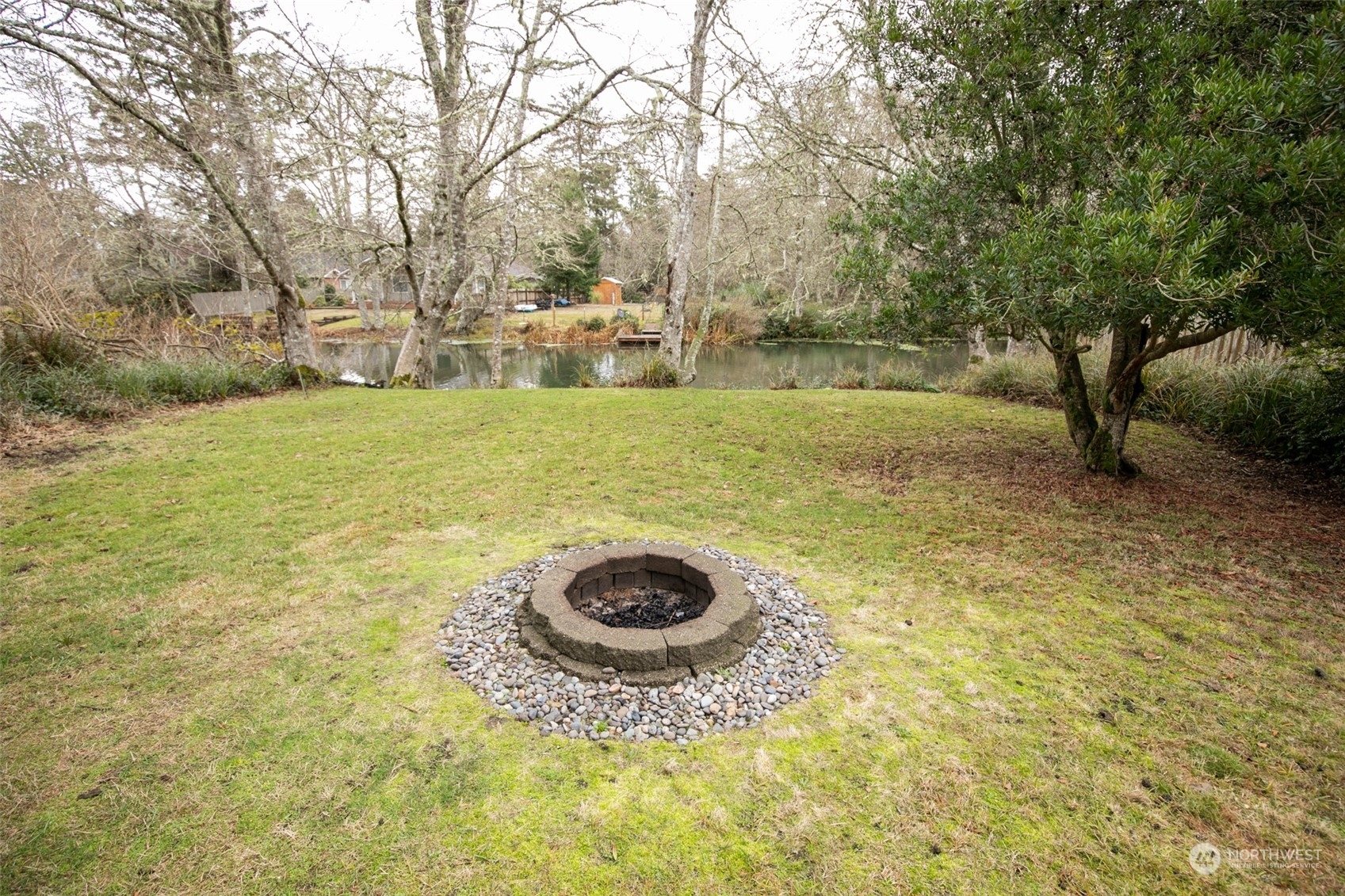 Property Photo:  884 Falls Of Clyde Loop SE  WA 98569 