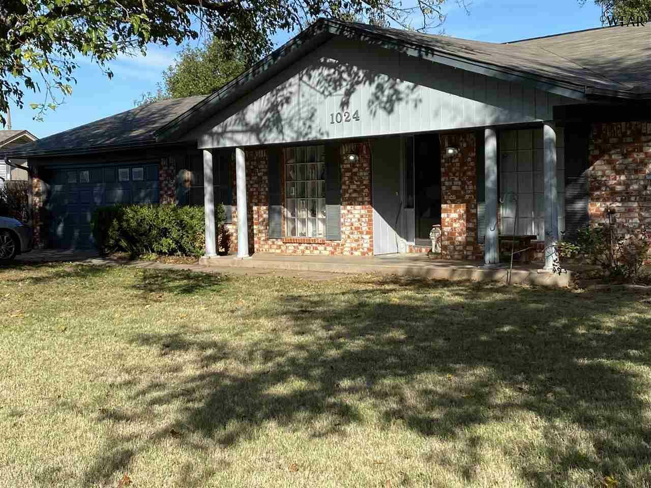 Property Photo:  1024 Jan Lee Drive  TX 76354 