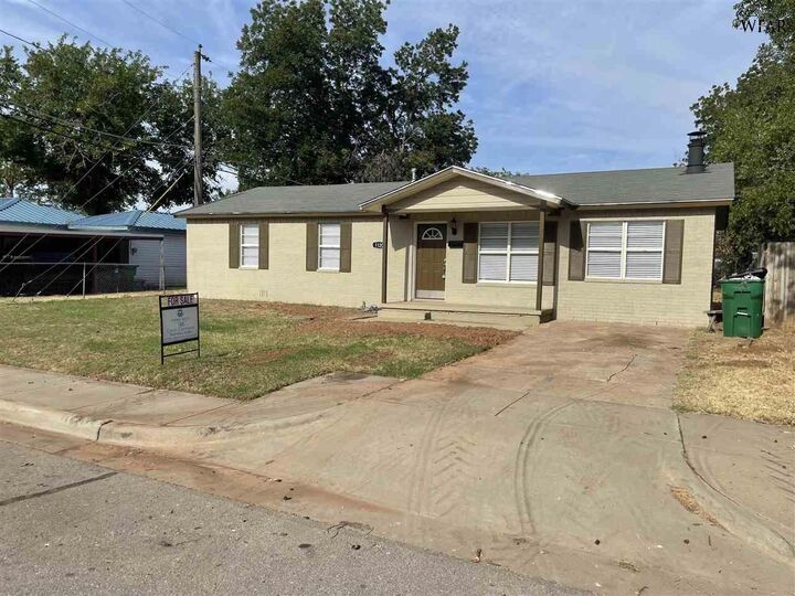 1120 Bishop Road  Burkburnett TX 76354 photo