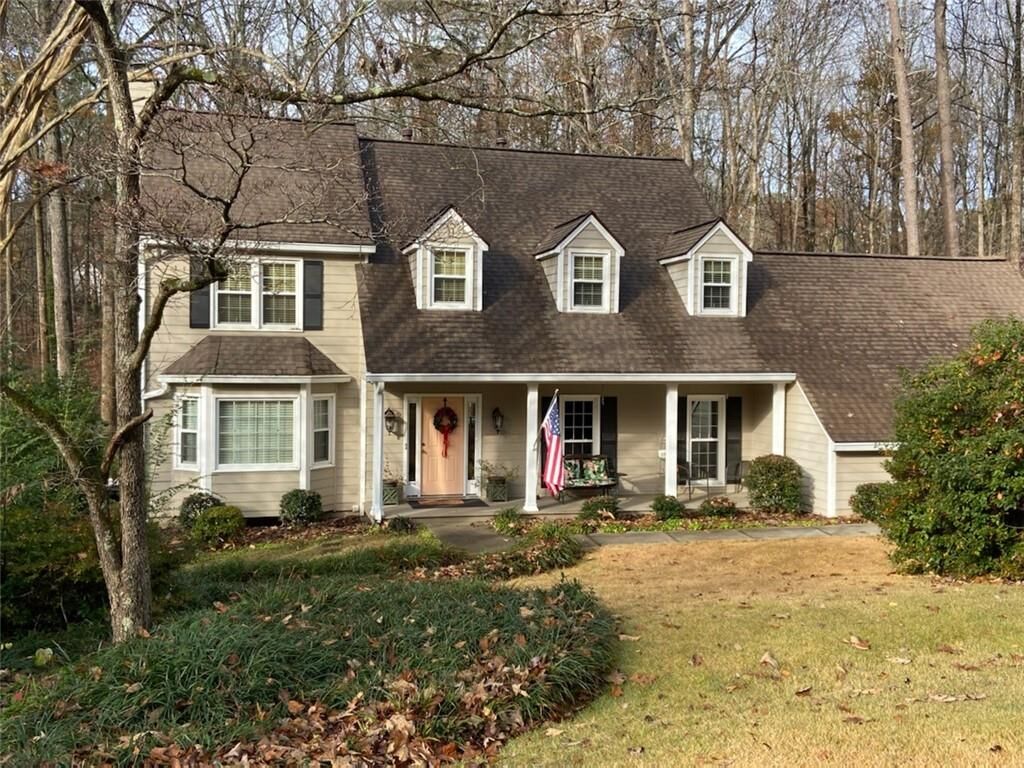 Property Photo: 4941 Forestglade Court GA 30087