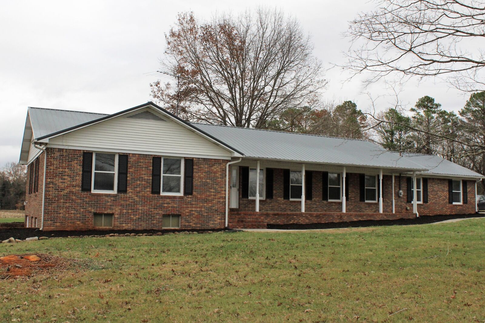 Property Photo:  885 Williams Cove Rd  TN 37398 