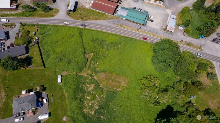 Property Photo: 731 Sunnyside Boulevard SE WA 98258