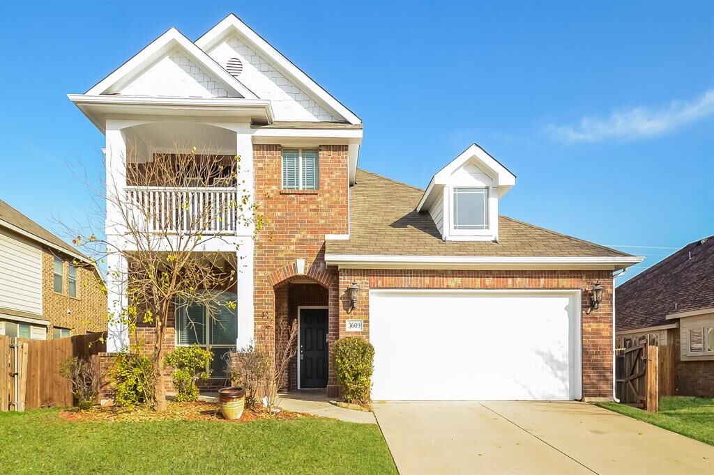 Property Photo:  3609 Regent Street  TX 76065 