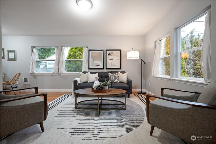 Property Photo:  5422 Detroit Avenue SW  WA 98499 