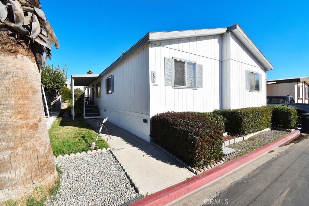 Property Photo:  1855 E Riverside Drive 301  CA 91761 