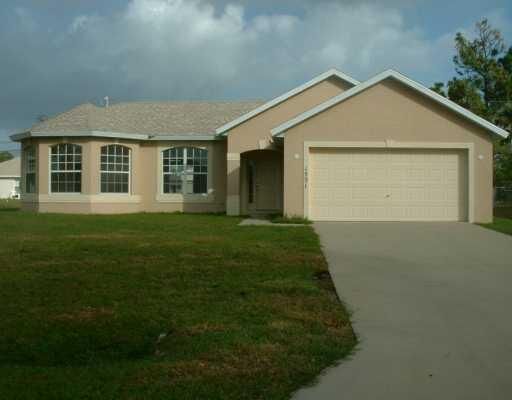 Property Photo:  1551 SW Apricot Road  FL 34953 