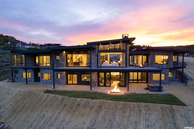 Property Photo:  Address not disclosed  UT 84098 